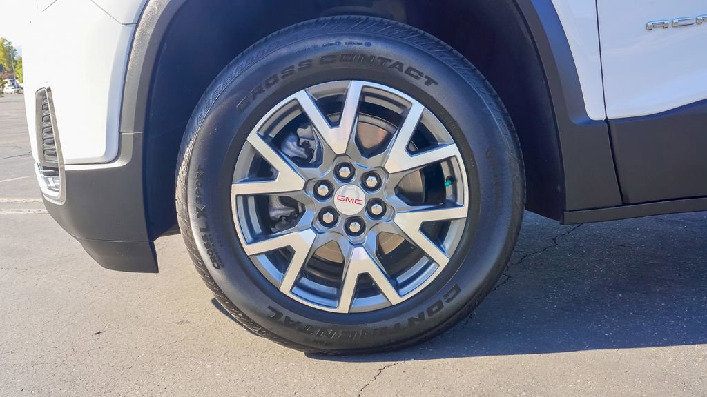 Used 2023 GMC Acadia SLT image 9