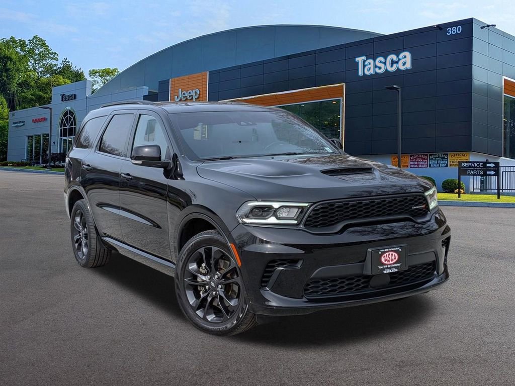 Certified 2024 Dodge Durango GT image 1