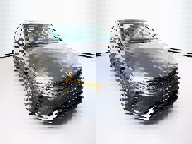 Used 2021 Kia K5 EX w/ EX Premium Package image 3