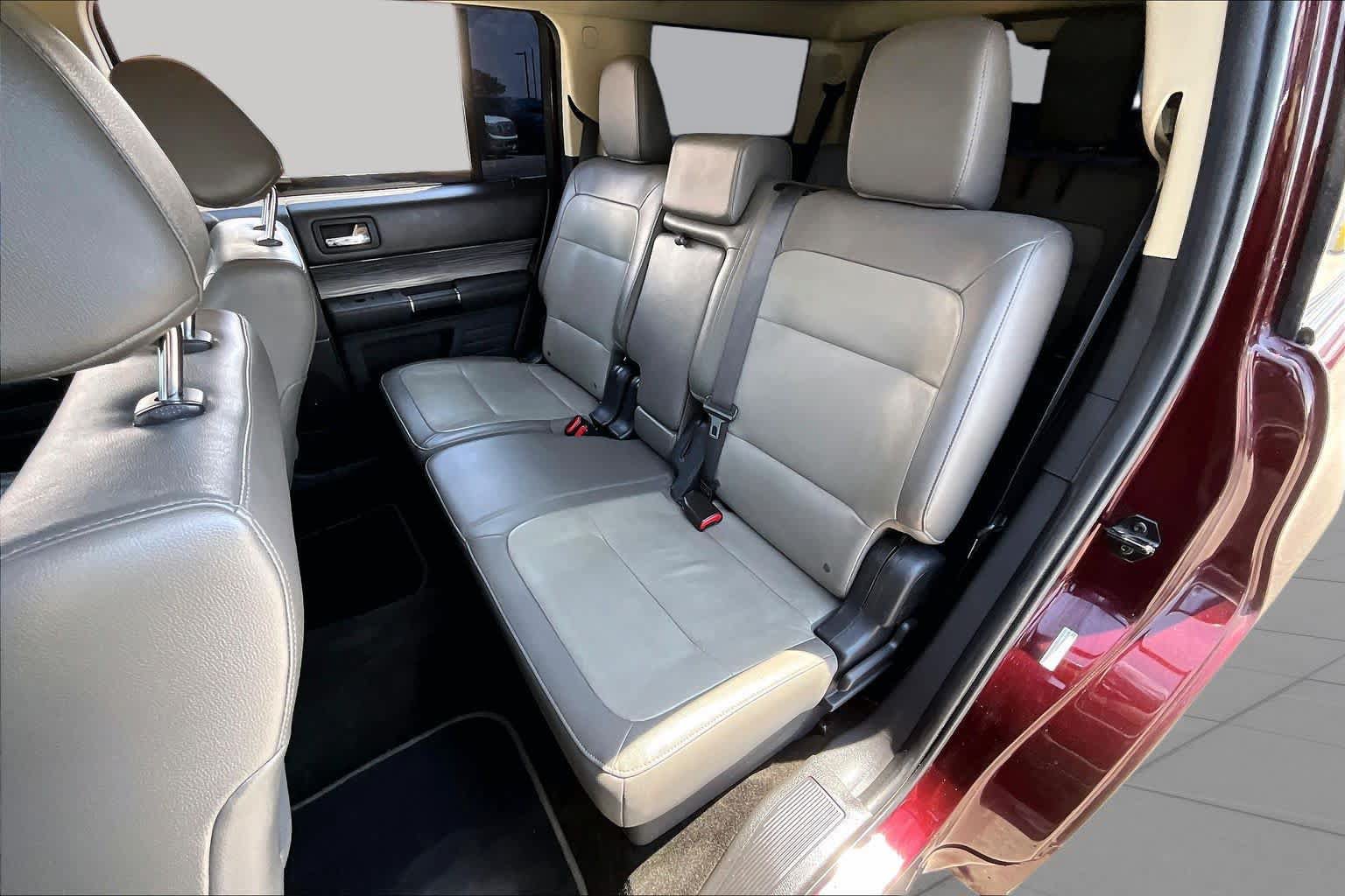 Used 2017 Ford Flex Limited w/ Equipment Group 303A AWD/4WD image 21