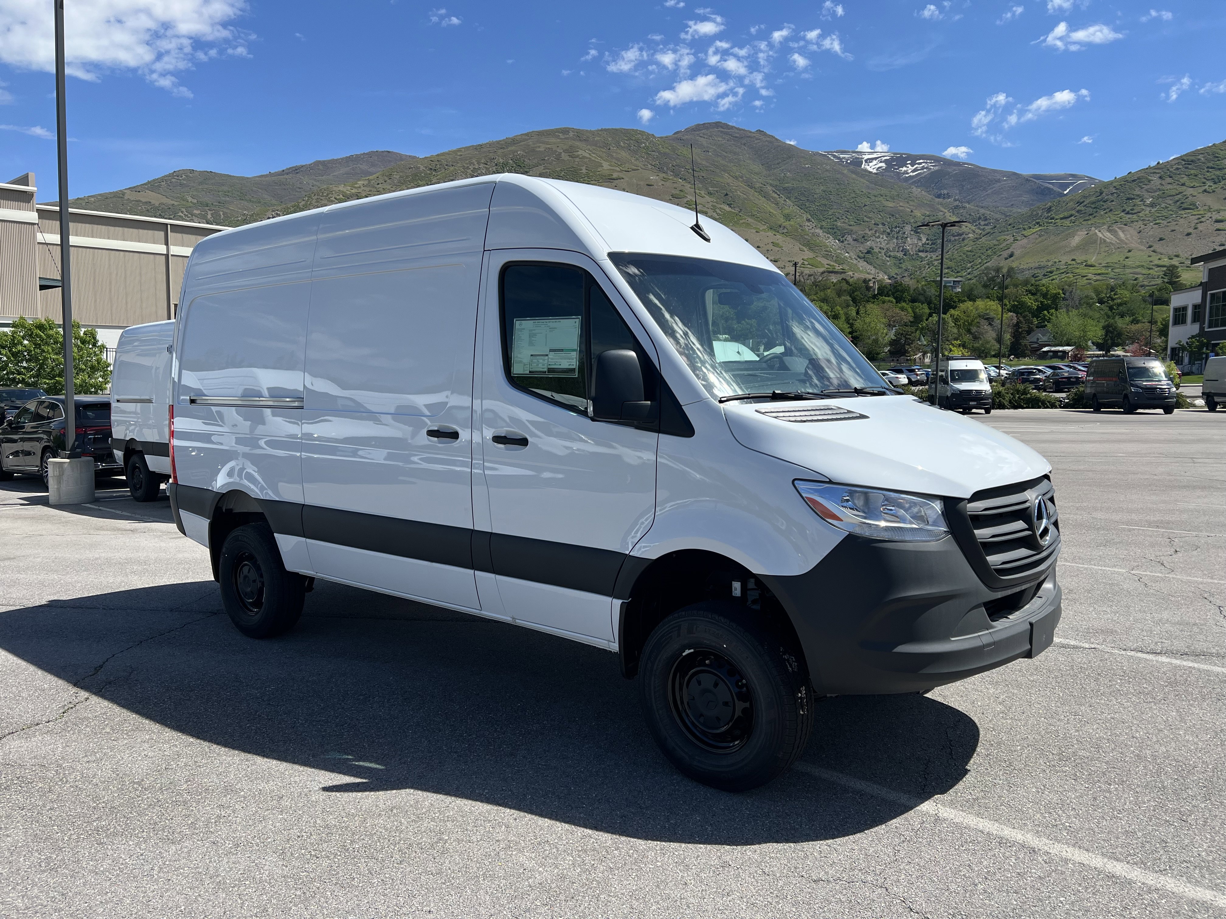 New 2025 Mercedes-Benz Sprinter 2500 image 2