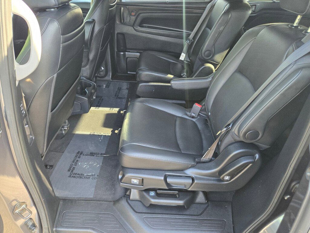 Certified 2023 Honda Odyssey Touring image 13