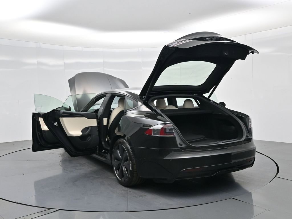 Used 2021 Tesla Model S Plaid image 40