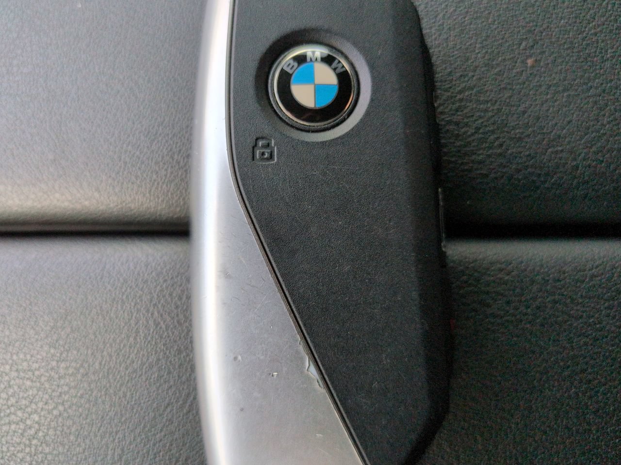 Used 2025 BMW X5 sDrive40i w/ Climate Comfort Package RWD image 32