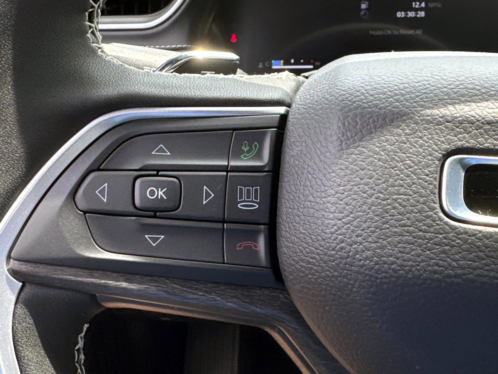 New 2025 Jeep Grand Cherokee Limited image 12