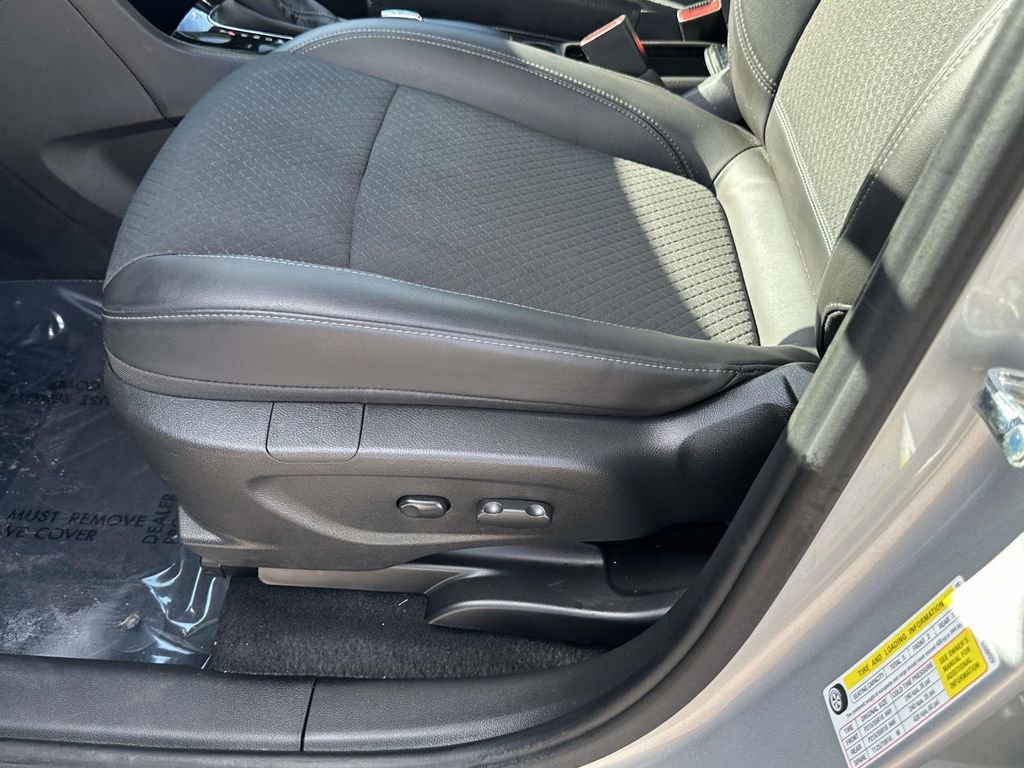 Certified 2022 Buick Encore Preferred w/ Safety Package II image 19