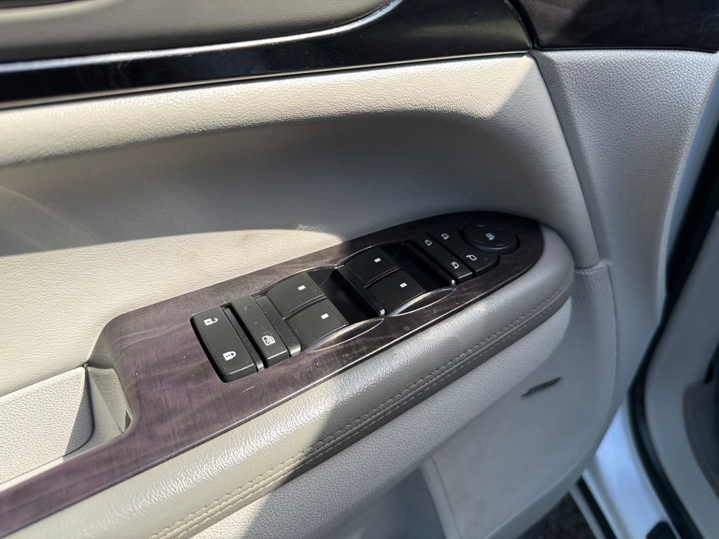 Used 2016 Buick Enclave Premium w/ Experience Buick Package FWD image 15