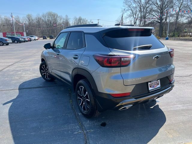 Used 2025 Chevrolet TrailBlazer ACTIV w/ Driver Confidence Package image 5