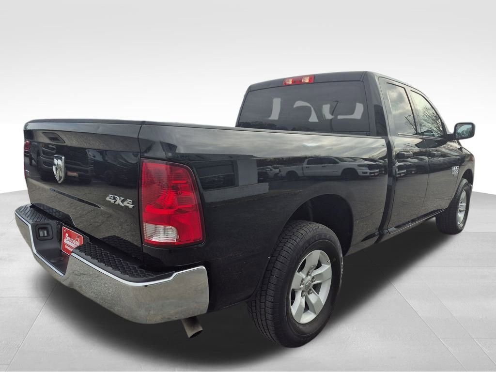 Used 2024 RAM 1500 Classic SLT image 11