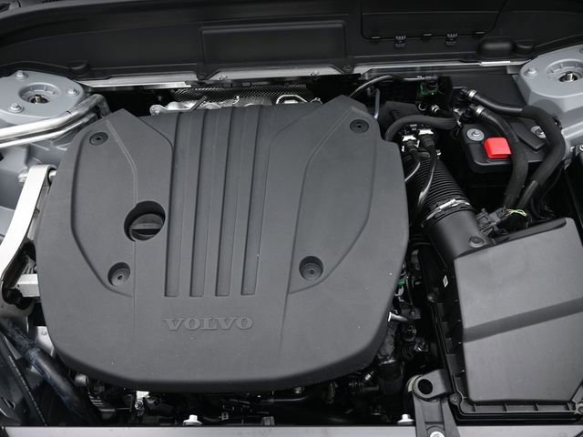 New 2026 Volvo XC60 B5 Plus w/ Protection Package Premier image 36