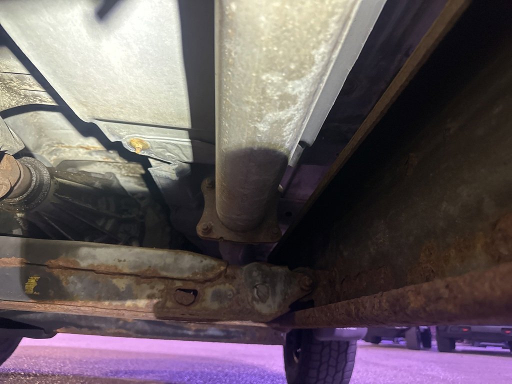 Used 2003 GMC Sierra 2500 SLT w/ SLT Preferred Equipment Group image 40