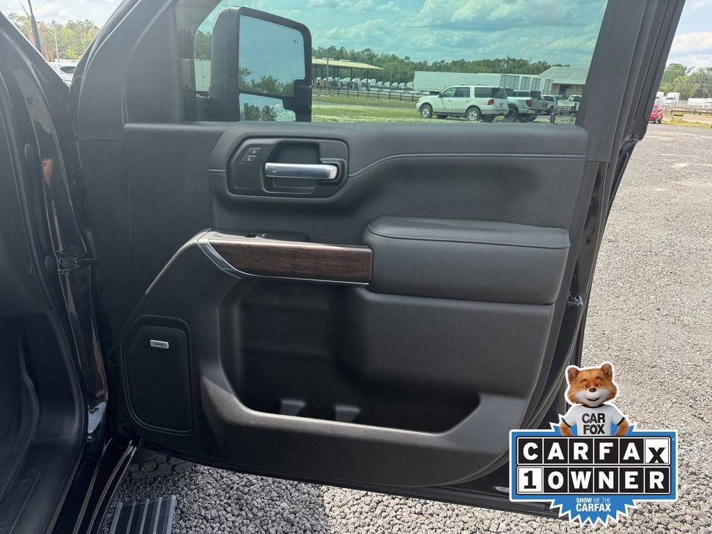 Used 2022 GMC Sierra 3500 Denali AWD/4WD image 22