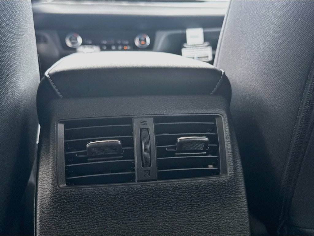 New 2026 Mitsubishi Outlander ES FWD image 27