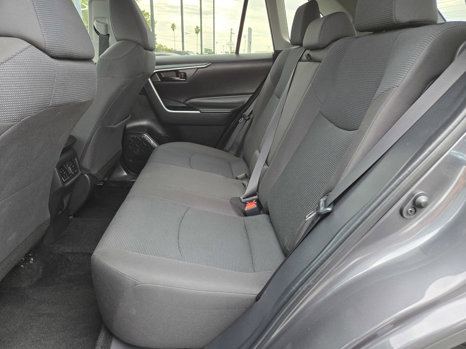 Used 2024 Toyota RAV4 LE image 13