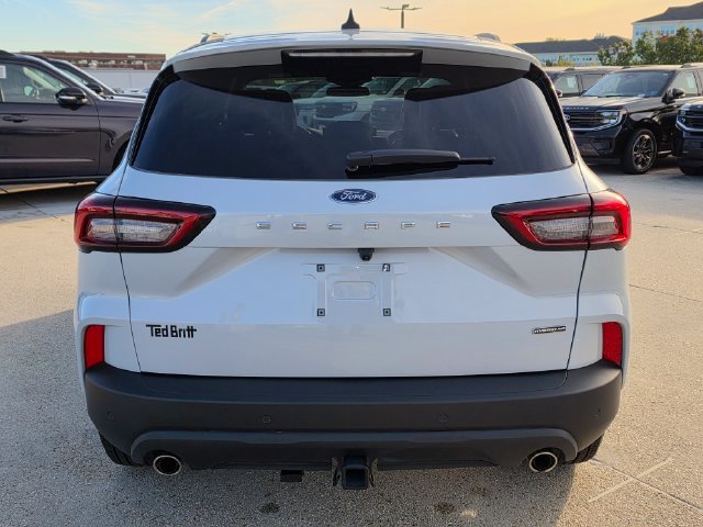 Used 2025 Ford Escape ST-Line Select w/ Tech Pack #2 AWD/4WD image 6