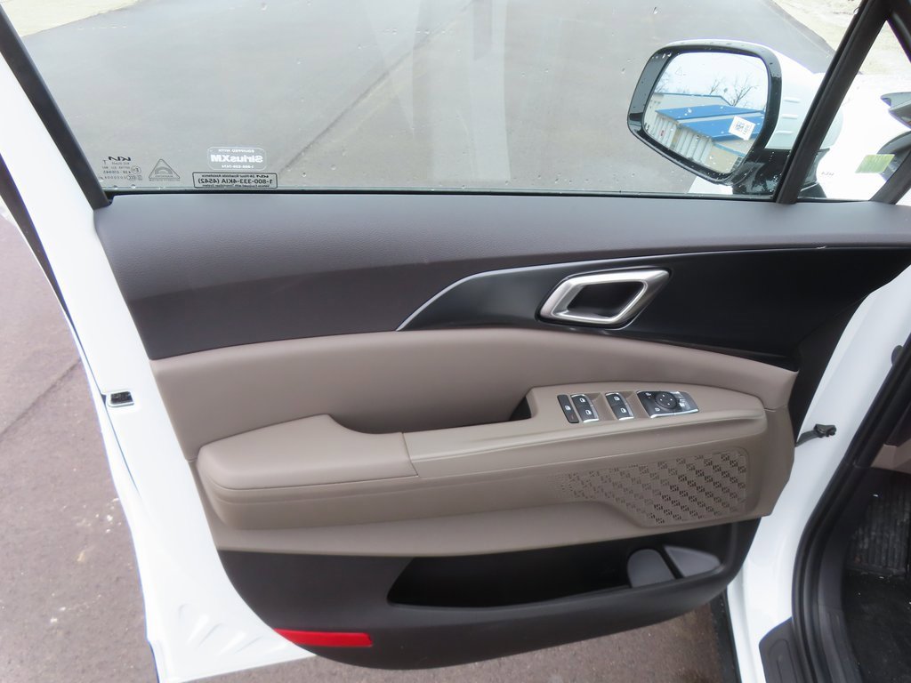 New 2026 Kia Carnival LXS image 24