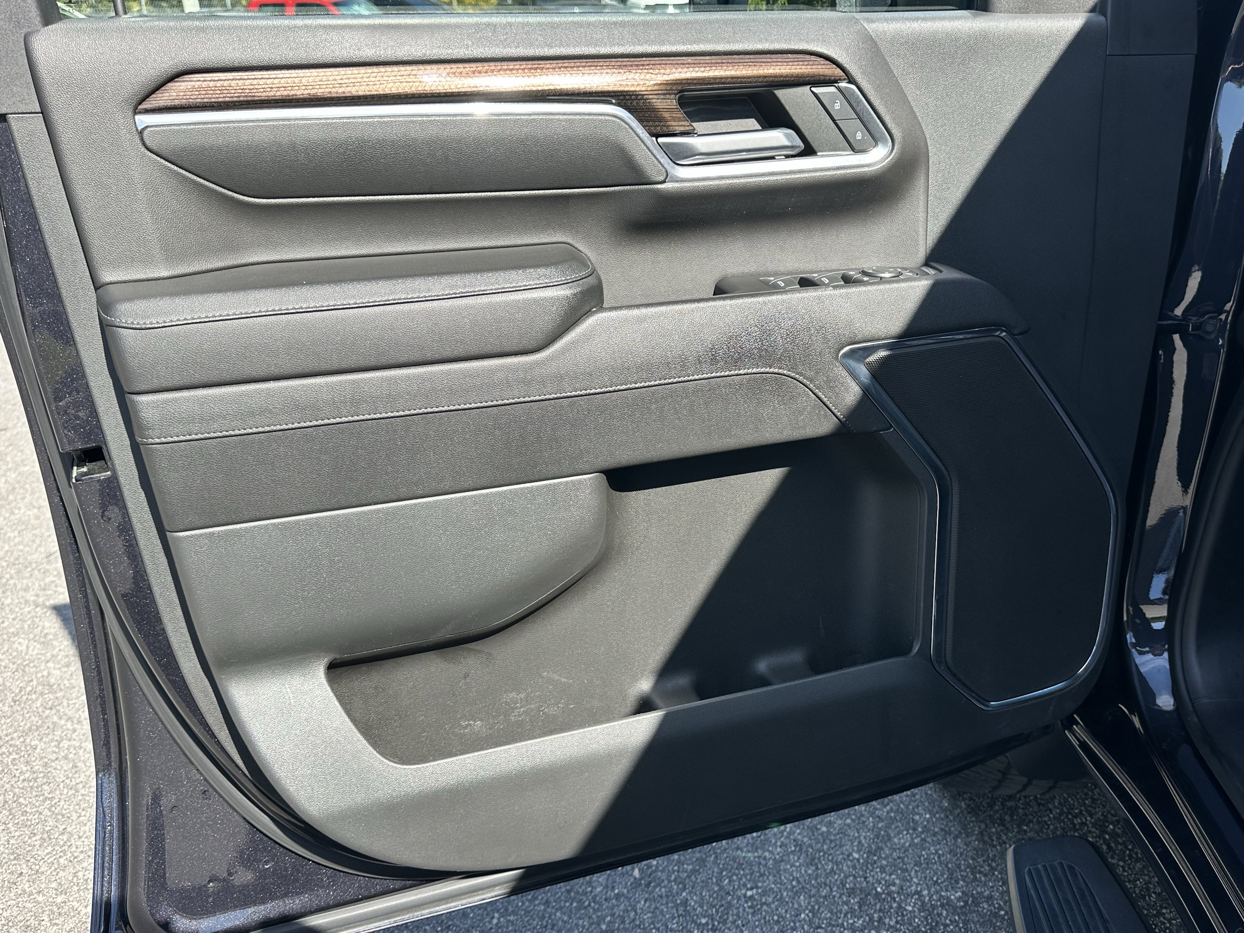 Certified 2024 Chevrolet Silverado 2500 LT w/ All Star Edition image 11