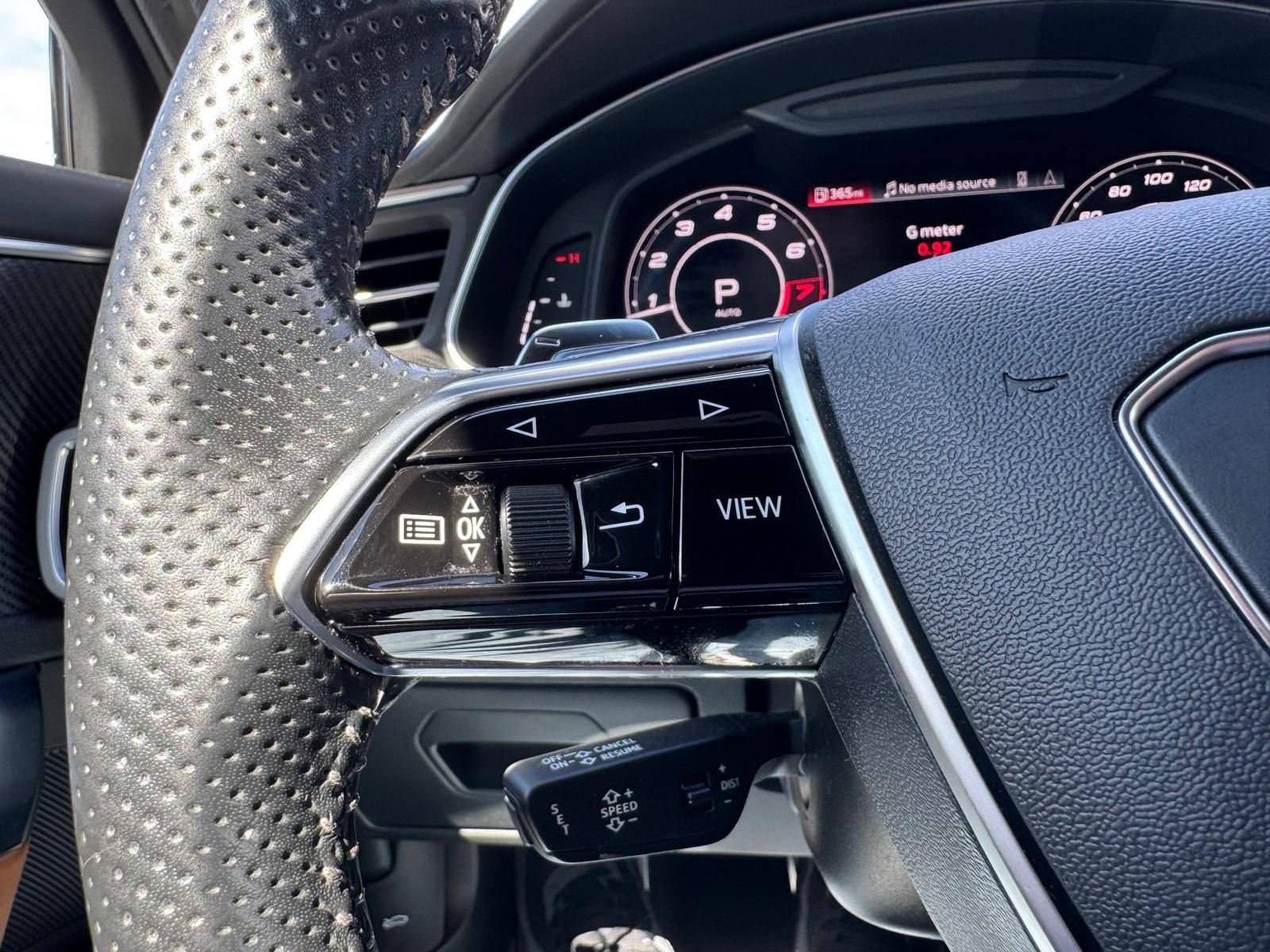 Used 2021 Audi RS 6 AWD/4WD image 20