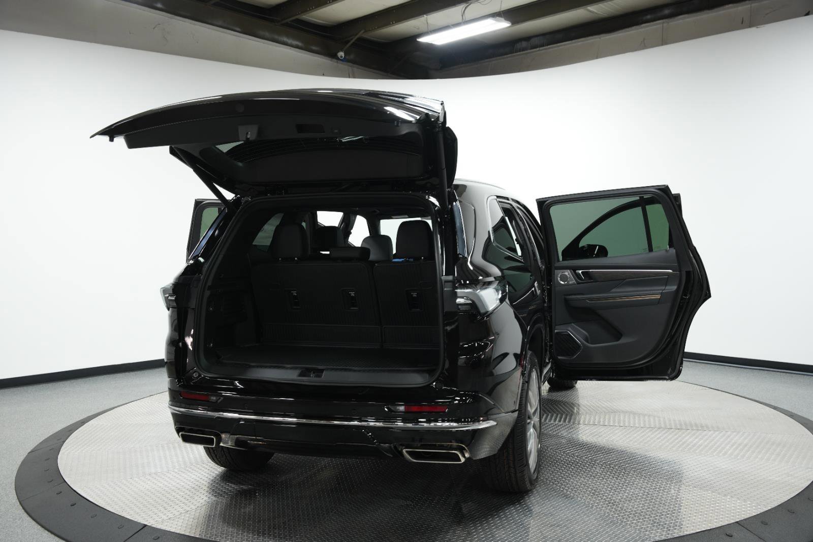 New 2026 Buick Enclave Avenir w/ Super Cruise Package image 10