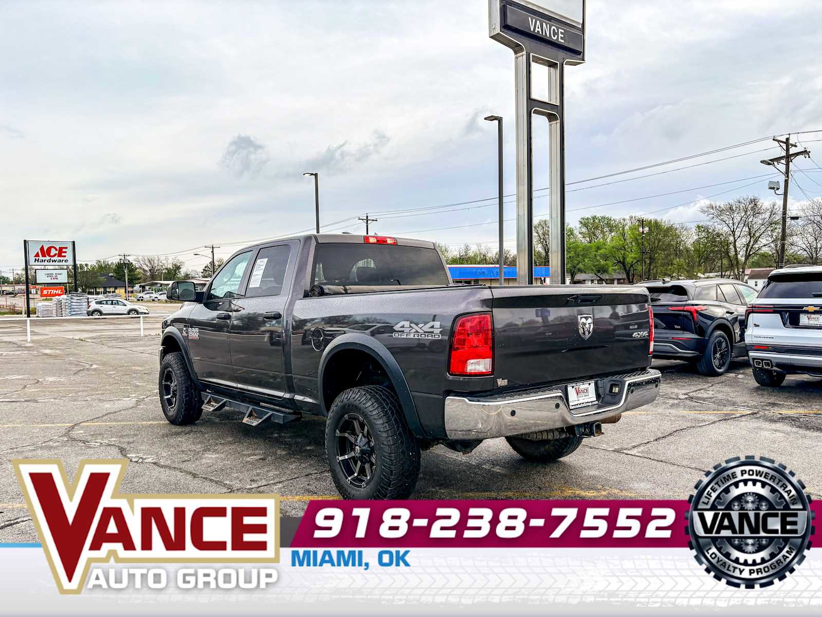 Used 2018 RAM 2500 Tradesman w/ Chrome Appearance Group image 5