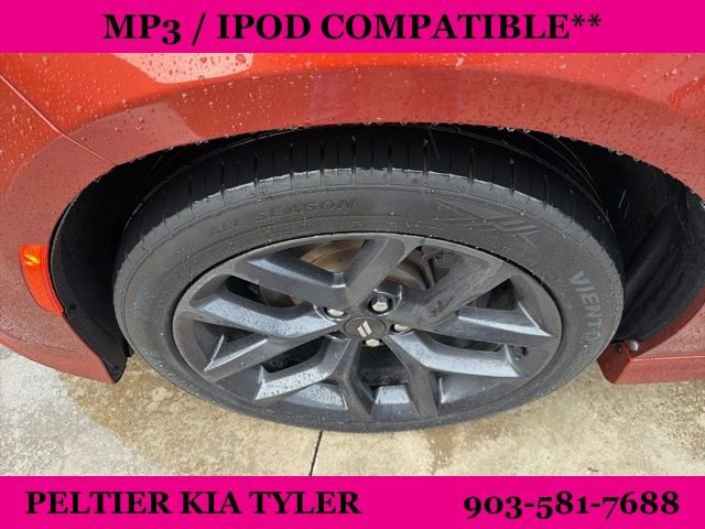 Used 2021 Dodge Charger GT w/ Blacktop Package RWD image 5