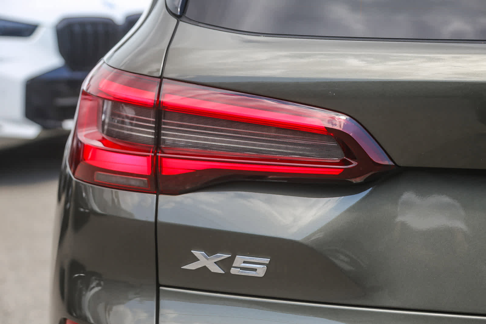 Certified 2023 BMW X5 sDrive40i w/ M Sport Package image 7