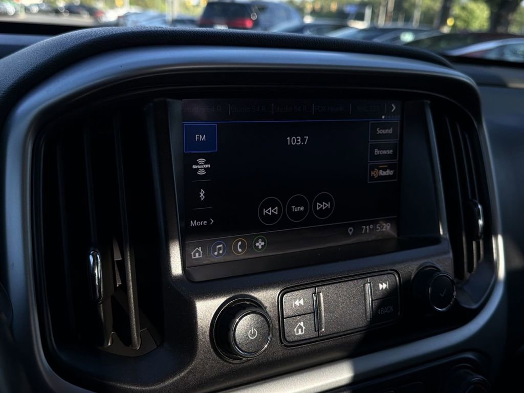 Used 2020 Chevrolet Colorado LT w/ LT Convenience Package AWD/4WD image 18