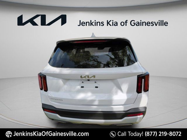 New 2026 Kia Sorento LX FWD image 4