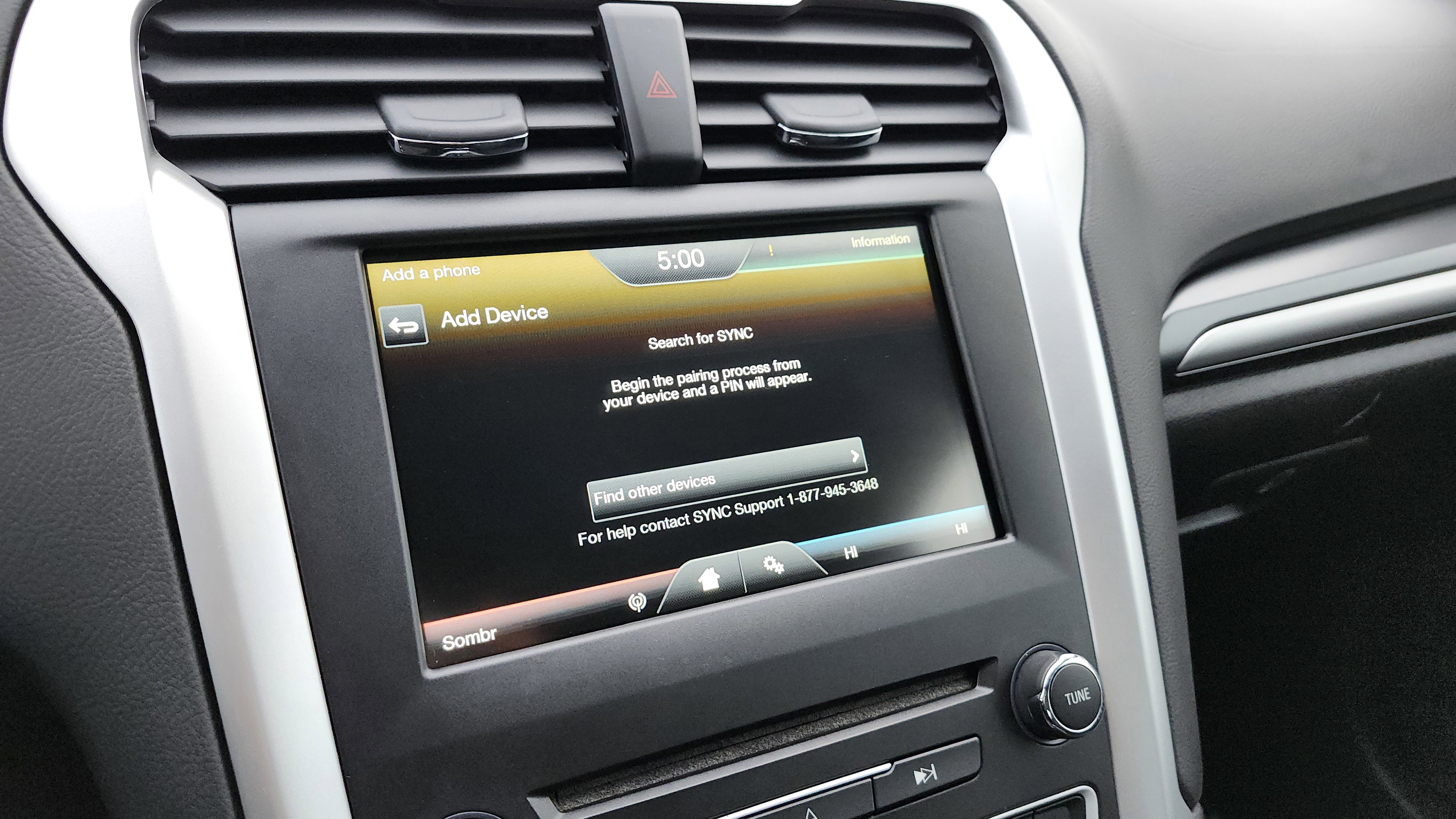 Used 2016 Ford Fusion SE image 4