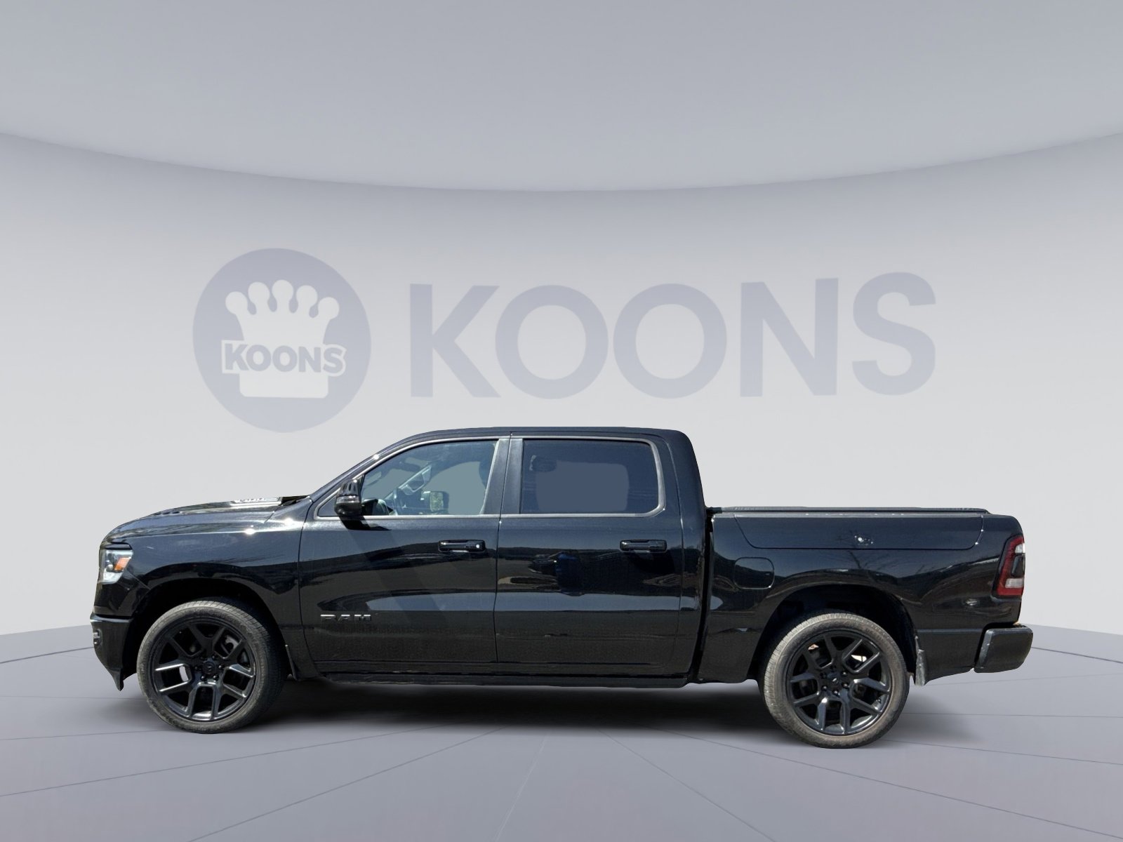 Used 2023 RAM 1500 Laramie image 2