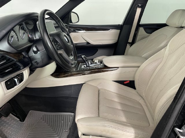 Used 2017 BMW X5 xDrive40e AWD/4WD image 2