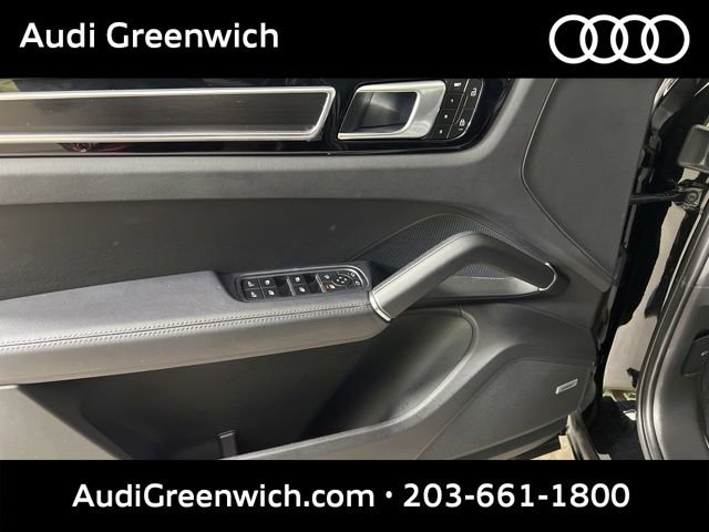 Used 2023 Porsche Cayenne GTS AWD/4WD image 21