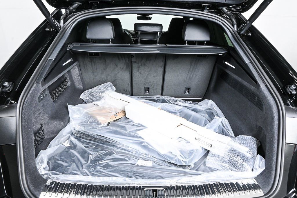 New 2026 Audi RS Q8 performance image 33