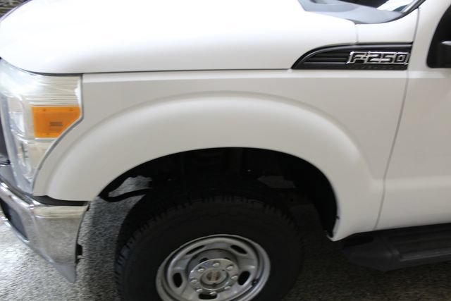 Used 2011 Ford F250 XL AWD/4WD image 9