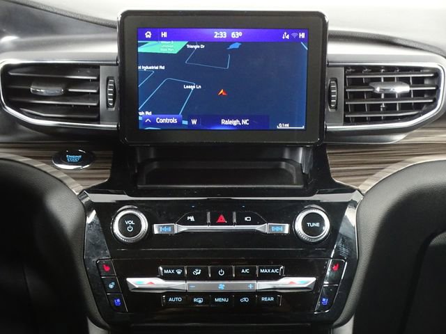 Used 2022 Ford Explorer Limited w/ Equipment Group 301A image 33