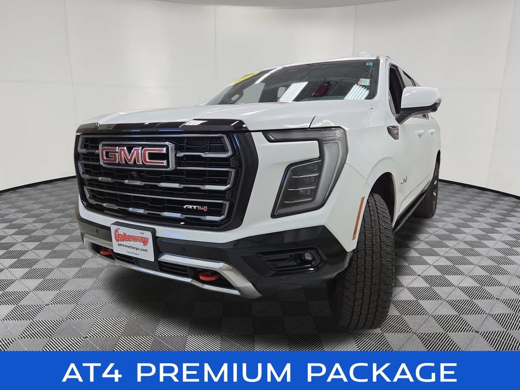 Used 2025 GMC Yukon XL AT4 w/ AT4 Premium Package AWD/4WD image 7