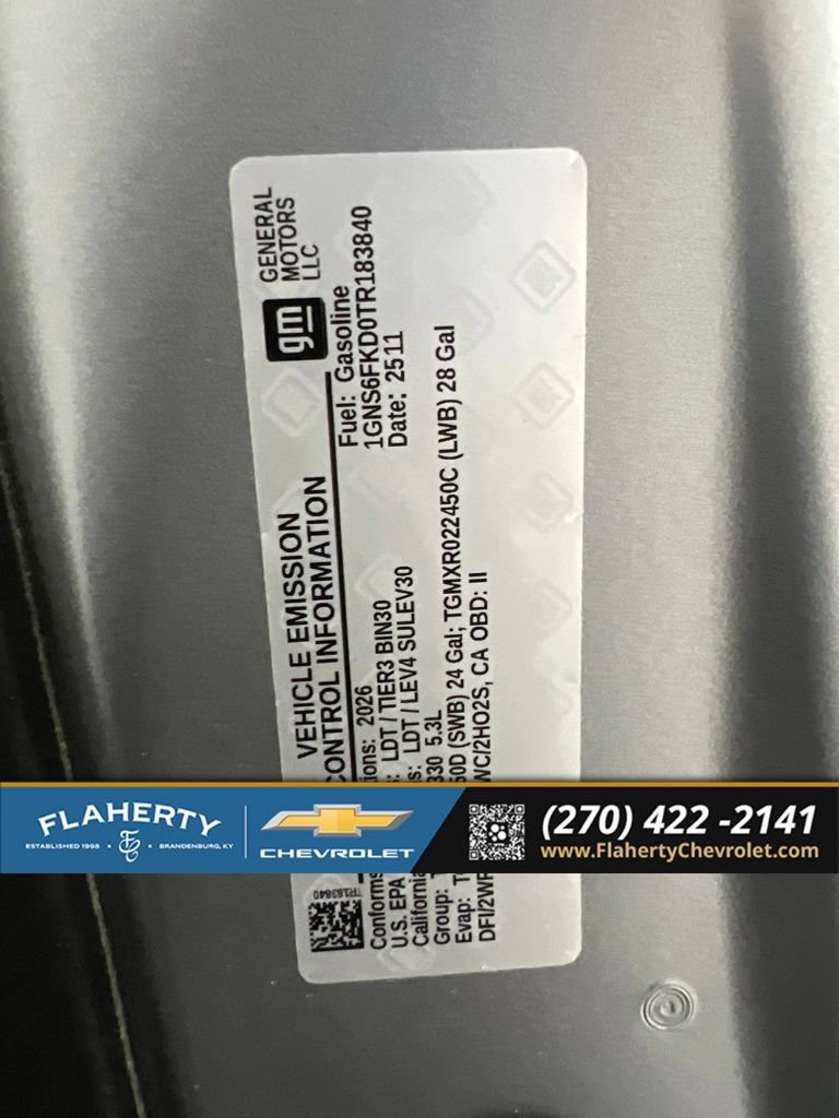 Used 2026 Chevrolet Suburban Premier AWD/4WD image 17