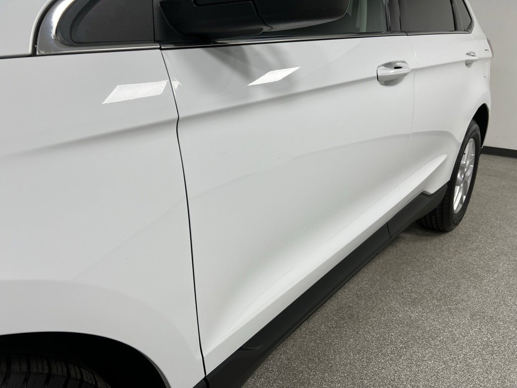 Used 2024 Ford Edge SEL image 17
