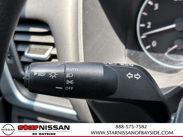 Certified 2021 Nissan Rogue S image 25