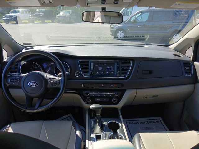 Used 2019 Kia Sedona EX FWD image 19