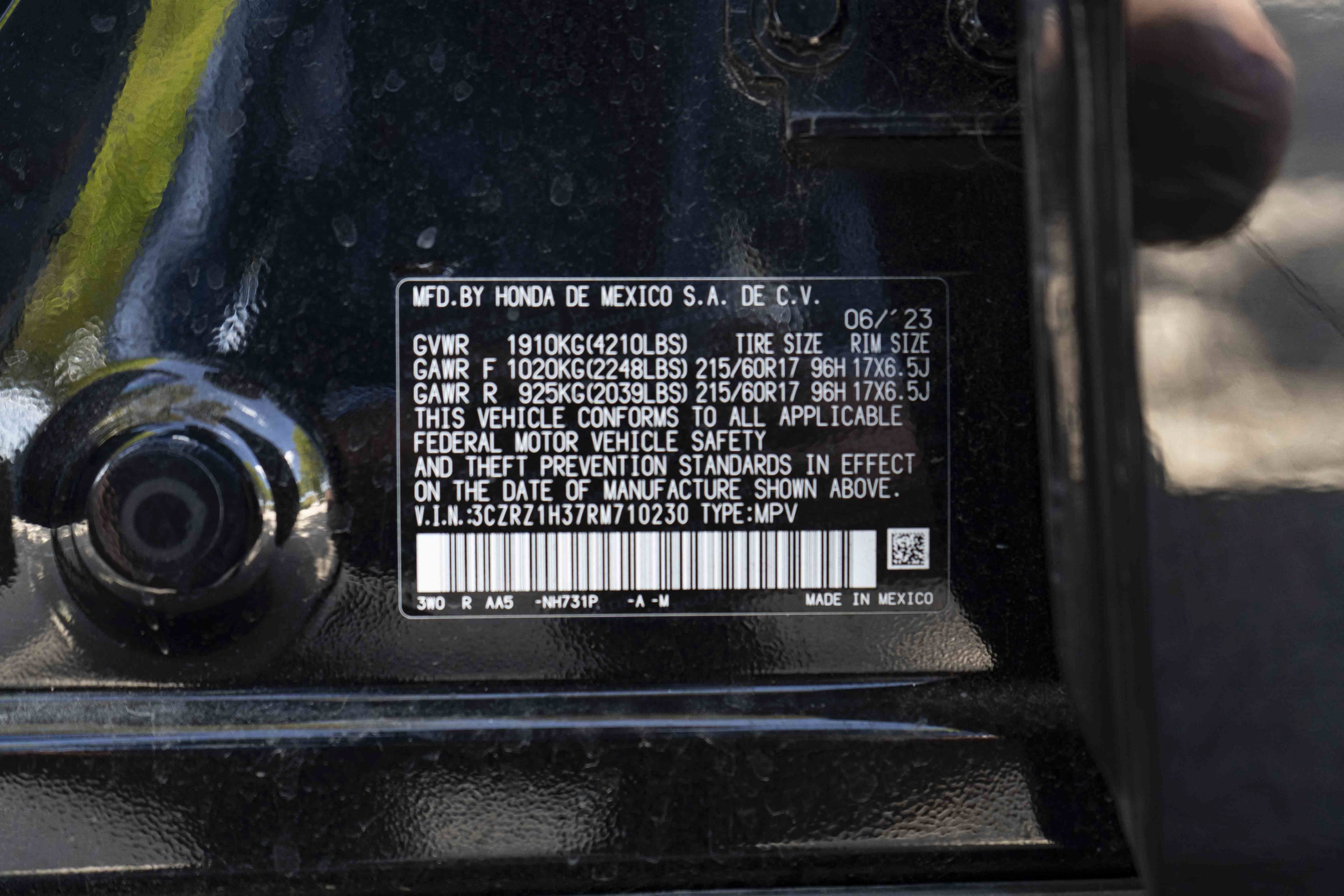 Certified 2024 Honda HR-V LX image 43