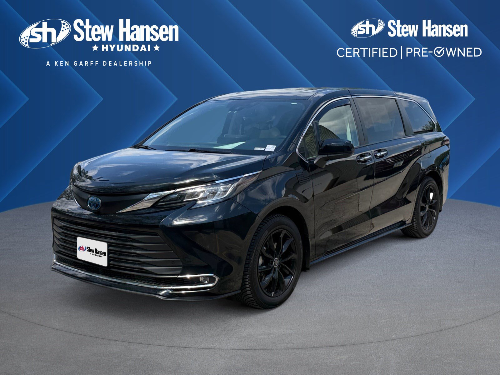 Used 2023 Toyota Sienna XLE