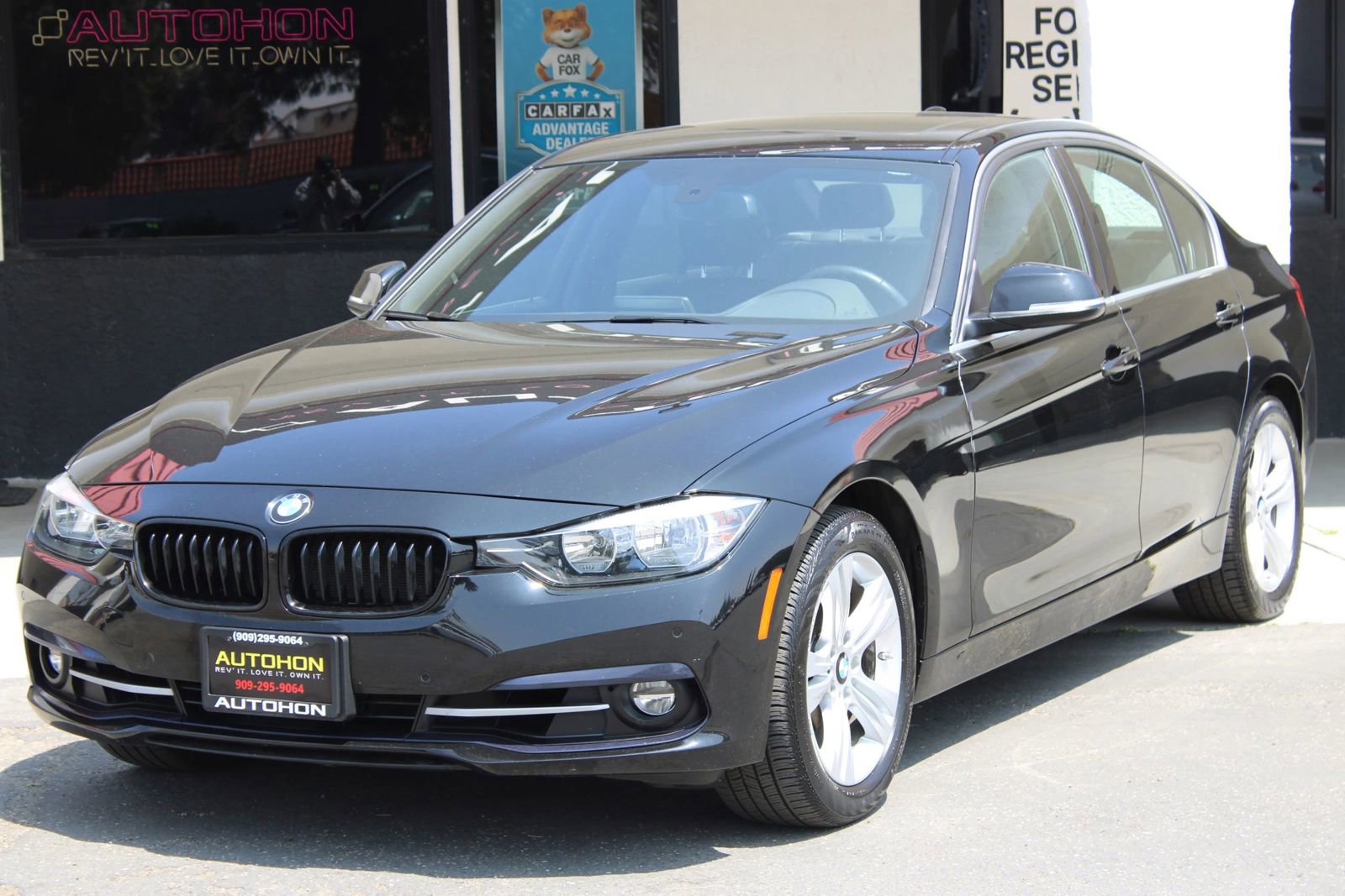 Used 2017 BMW 330i Sedan RWD image 1