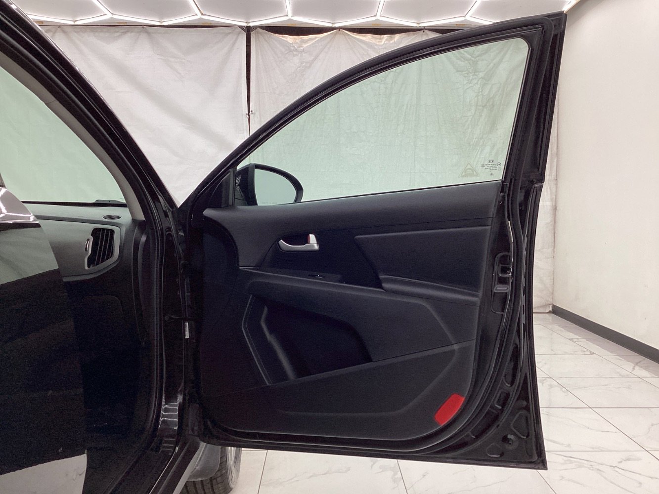 Used 2014 Kia Sportage LX image 19