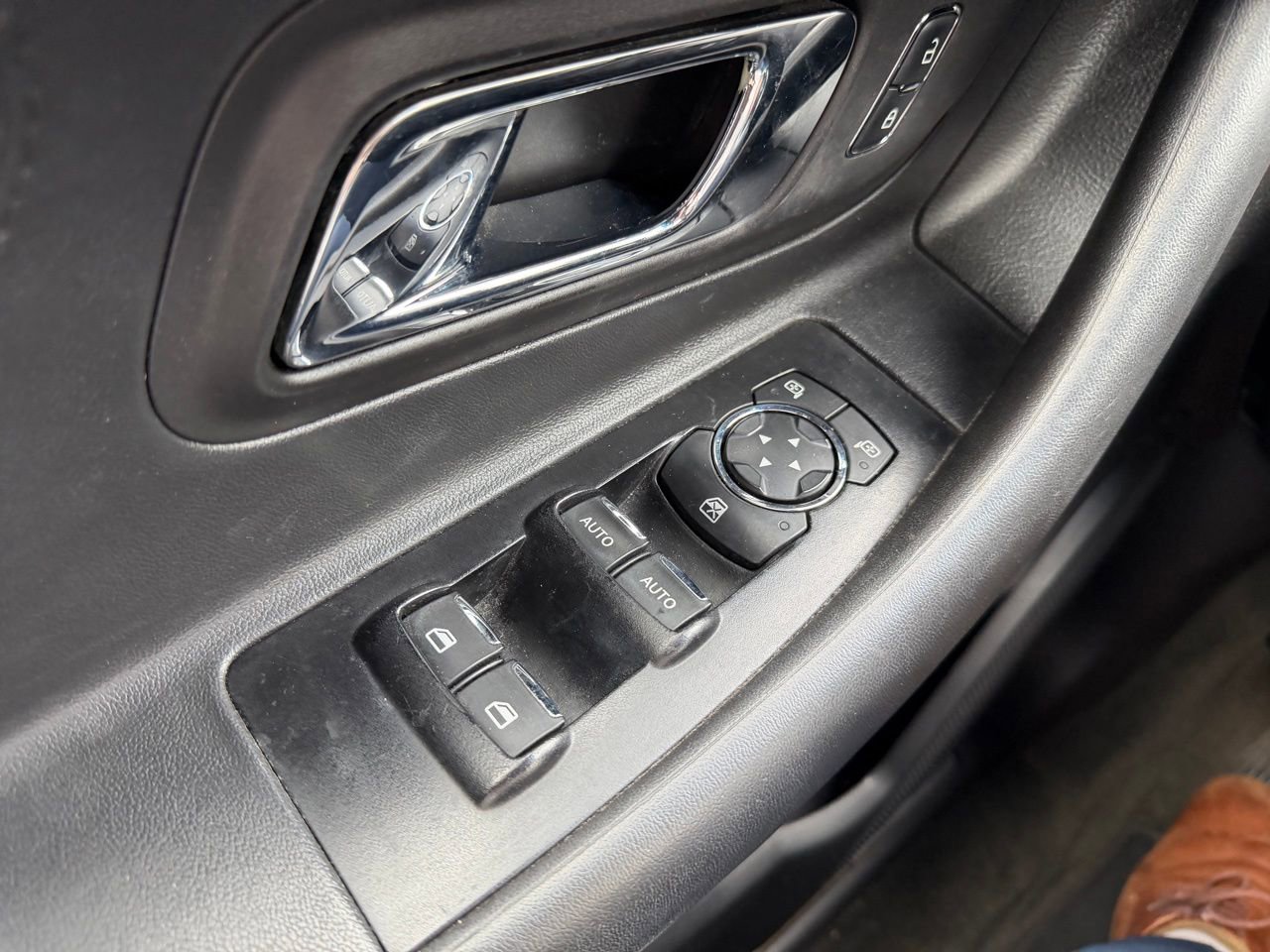 Used 2014 Ford Taurus Limited image 19