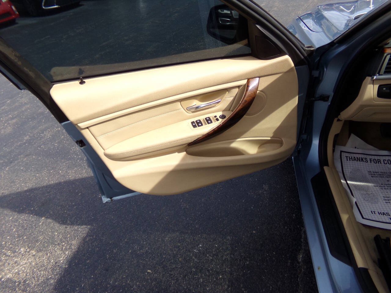 Used 2013 BMW 328i xDrive Sedan AWD/4WD image 12
