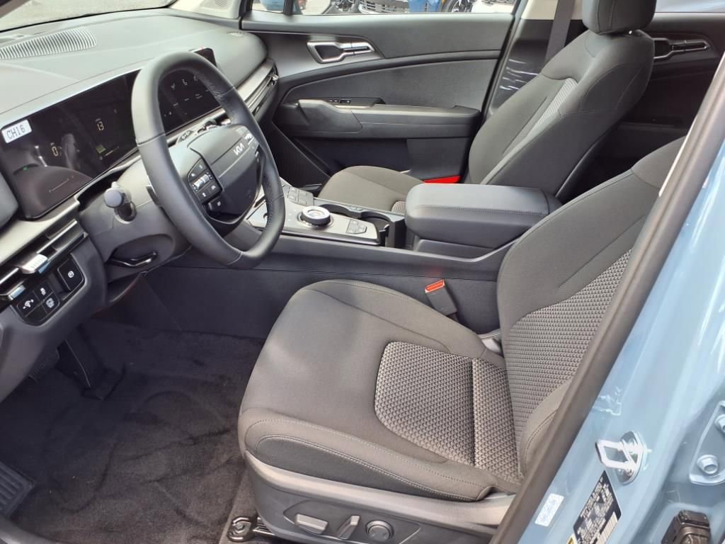 New 2026 Kia Sportage S image 10