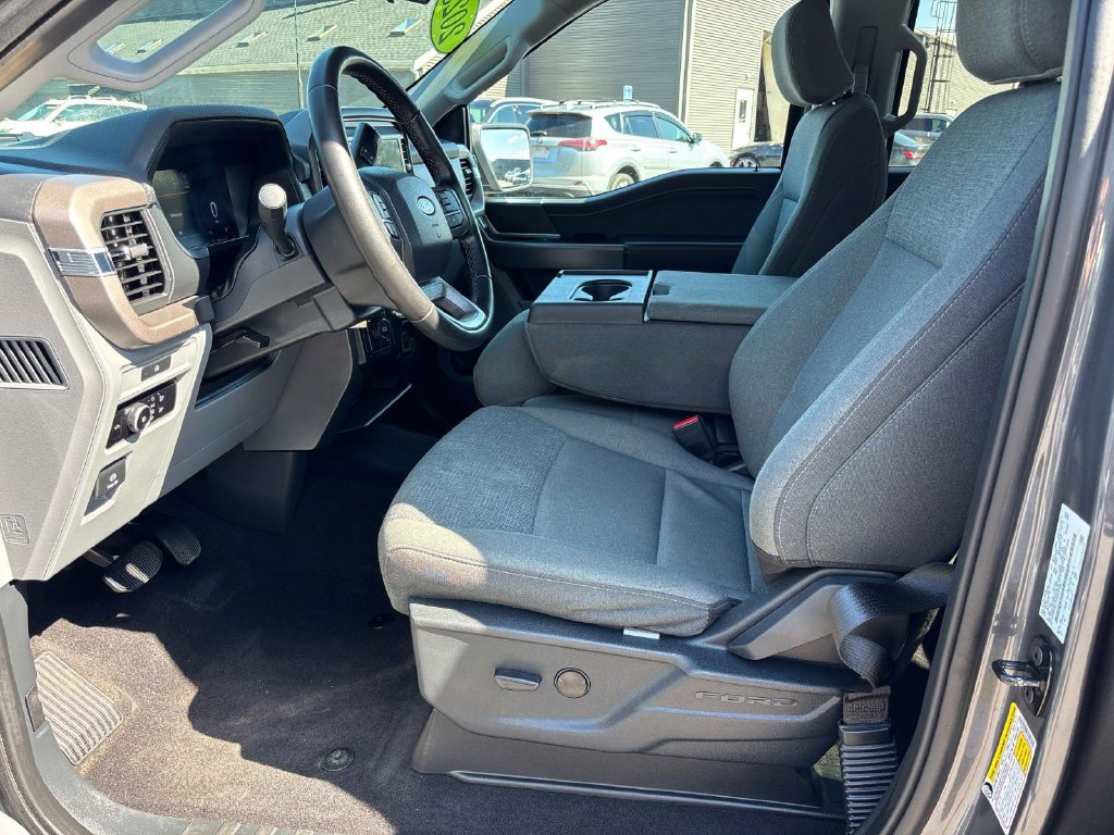 Used 2025 Ford F150 XLT w/ Equipment Group 301A Standard AWD/4WD image 12