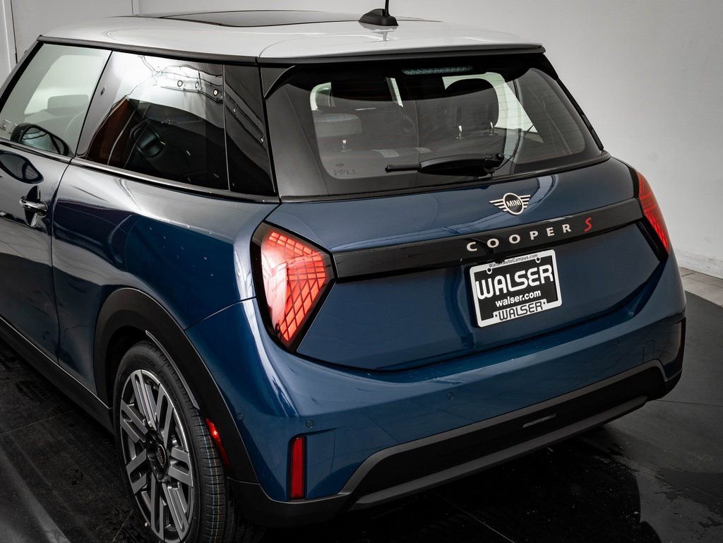 New 2026 MINI Cooper S image 19