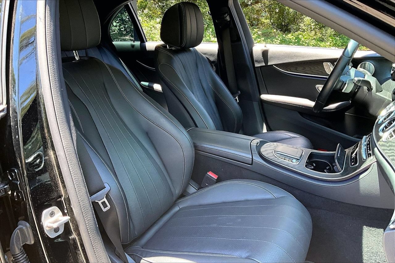 Used 2022 Mercedes-Benz E 450 4MATIC Sedan image 30